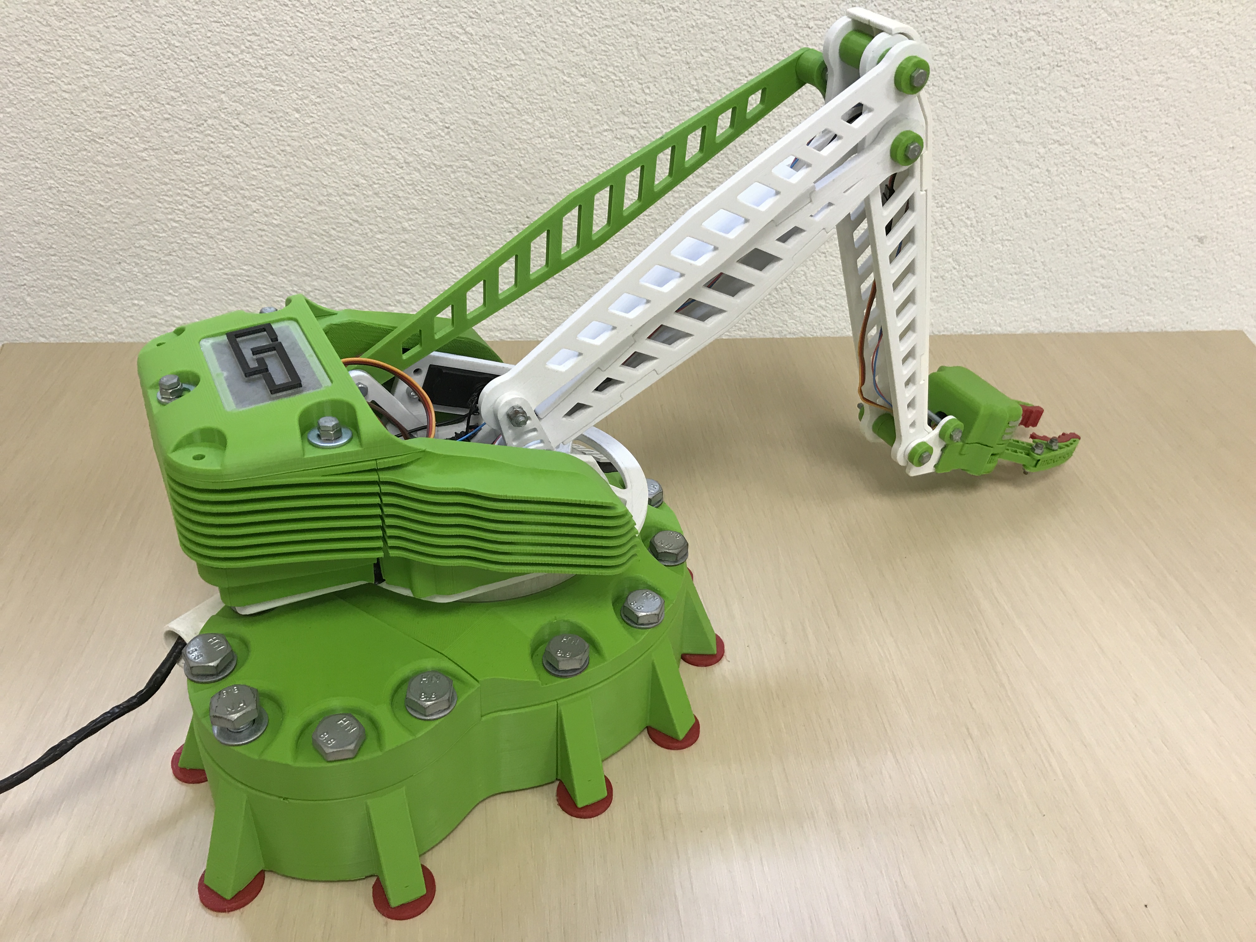 buba_robotic-arm_cgpdesign SW